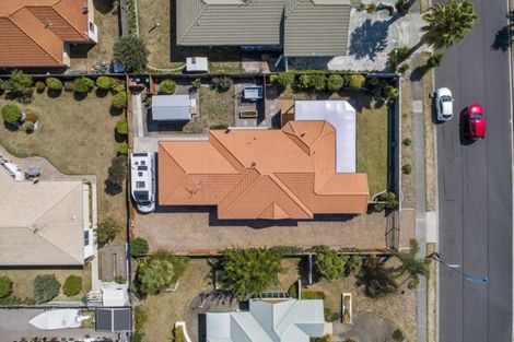 Photo of property in 90 Santa Monica Drive, Papamoa Beach, Papamoa, 3118