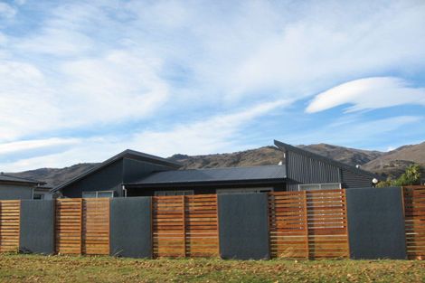 Photo of property in 10 Down Street, Cromwell, 9310