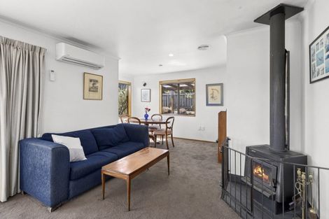 Photo of property in 8 Mount Iron Drive, Wanaka, 9305