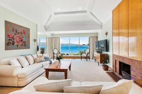 Photo of property in 225 Marine Parade, Seatoun, Wellington, 6022
