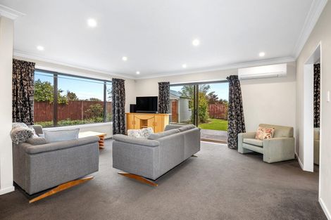 Photo of property in 58 Cowes Street, Avondale, Christchurch, 8061