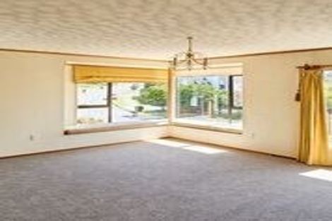 Photo of property in 42 Lakewood Avenue, Churton Park, Wellington, 6037