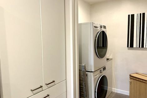 Photo of property in 9 Oakford Close, Riccarton, Christchurch, 8011