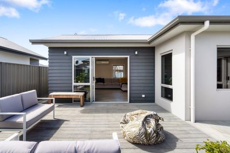 Photo of property in 34 Waimakariri Drive, Te Awa, Napier, 4110