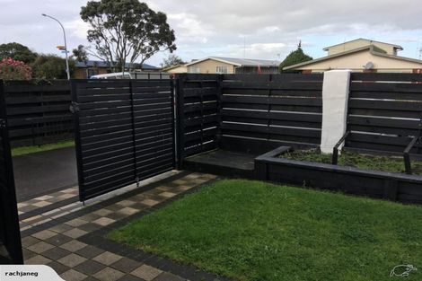 Photo of property in 15 Seaspray Drive, Mount Maunganui, 3116