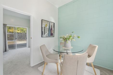 Photo of property in 2/20 Flavia Close, Torbay, Auckland, 0630