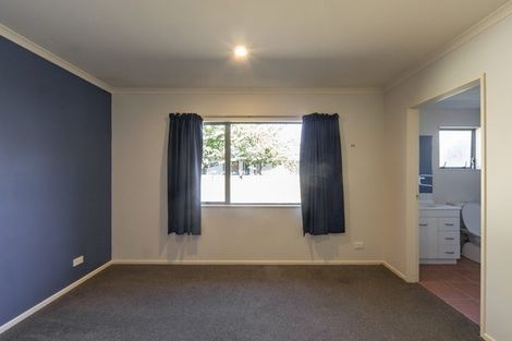 Photo of property in 14a Knighton Road, Hillcrest, Hamilton, 3216