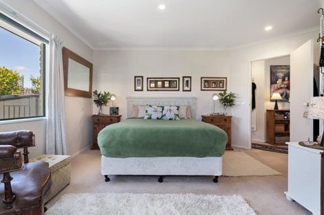 Photo of property in 30 Fairview Terrace, Waipahihi, Taupo, 3330