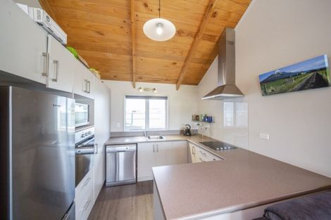 Photo of property in 4 Montague Grove, Stratford, 4332