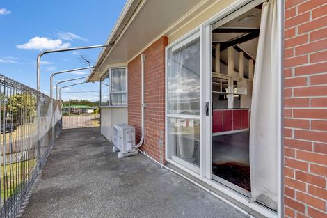 Photo of property in 122 Mallard Drive, Selwyn Heights, Rotorua, 3015