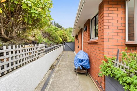 Photo of property in 42 Cliffs Road, Saint Clair, Dunedin, 9012