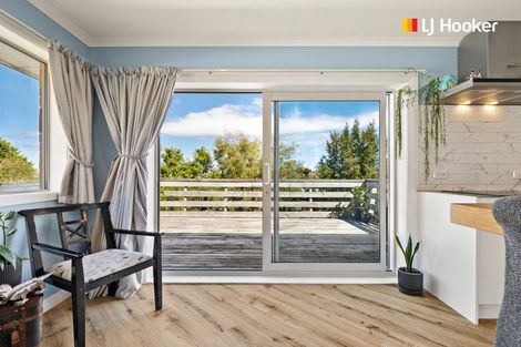 Photo of property in 8 Salmond Street, Halfway Bush, Dunedin, 9010