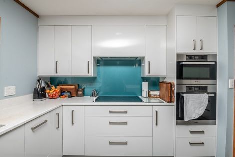 Photo of property in 26 Burbank Crescent, Churton Park, Wellington, 6037