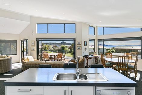 Photo of property in 49 Kahotea Drive, Motuoapa, Turangi, 3382