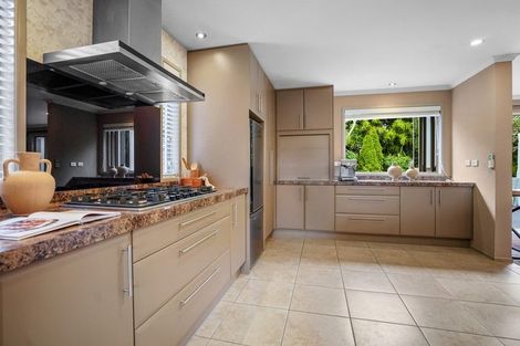 Photo of property in 13 Langdale Court, Huntington, Hamilton, 3210