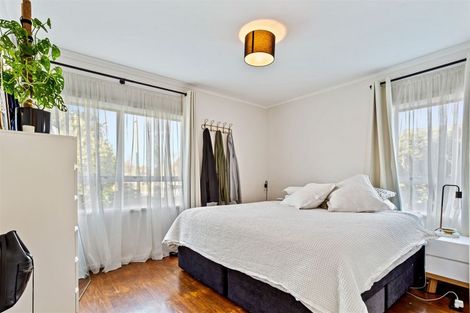 Photo of property in 14 Ascot Avenue, Henderson, Auckland, 0610
