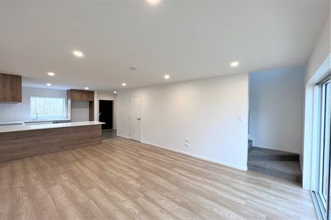 Photo of property in 114 Astley Avenue, New Lynn, Auckland, 0600