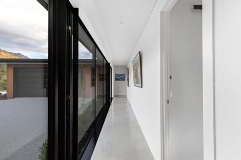 Photo of property in Wyuna, 5 River Valley View, Glenorchy, 9372