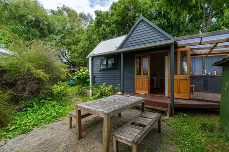 Photo of property in 42 Vance Street, Shannon, 4821