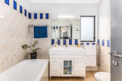 Photo of property in 16 Calcutta Street, Khandallah, Wellington, 6035