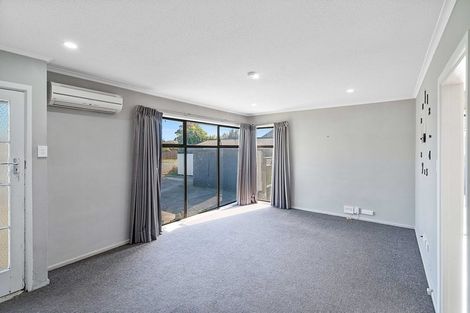 Photo of property in 2a Skerten Avenue, Hornby, Christchurch, 8042