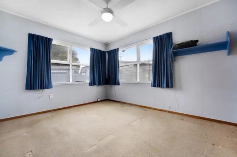 Photo of property in 50 Valentine Street, Papakura, 2110