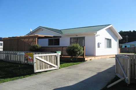 Photo of property in 3 Honey Street, Wainuiomata, Lower Hutt, 5014