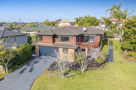 Photo of property in 2 Westminster Gardens, Unsworth Heights, Auckland, 0632