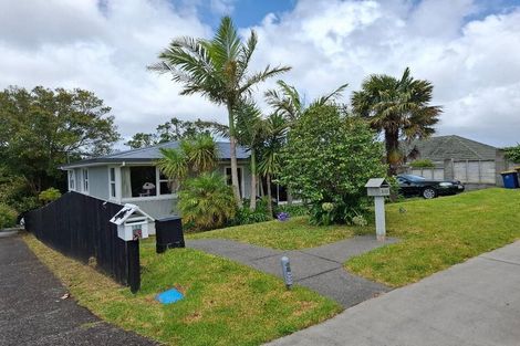 Photo of property in 22 Raymond Terrace, Northcote, Auckland, 0627
