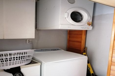 Photo of property in 50a Richmond Avenue, Karori, Wellington, 6012