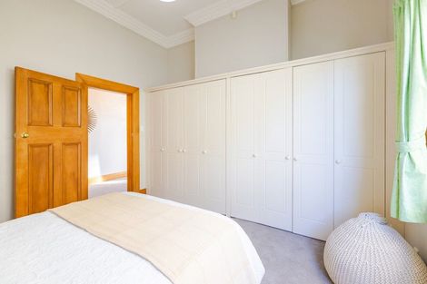 Photo of property in 28 Coughtrey Street, Saint Clair, Dunedin, 9012