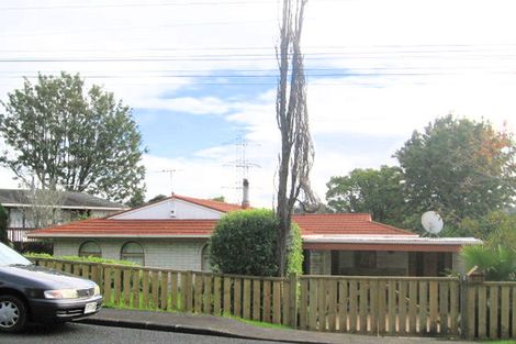Photo of property in 53 Lincoln Park Avenue, Massey, Auckland, 0614