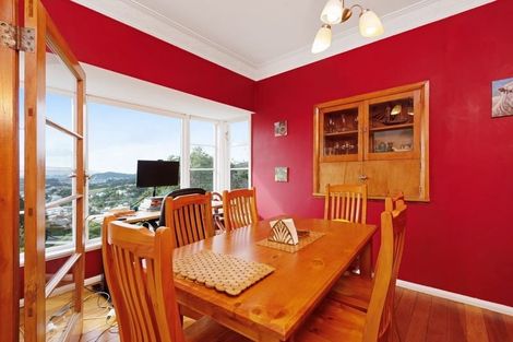 Photo of property in 15 Mertoun Terrace, Highbury, Wellington, 6012