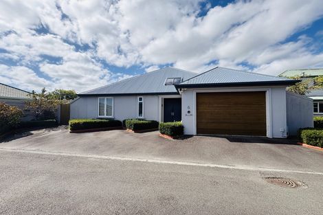 Photo of property in 6 Holly Court, Palmerston North, 4410