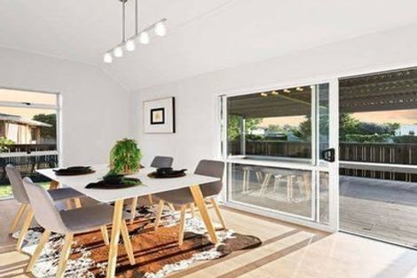 Photo of property in 19 Morrow Avenue, St Andrews, Hamilton, 3200