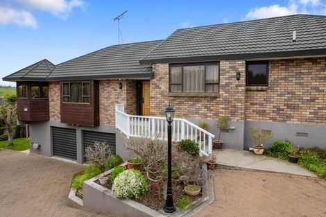Photo of property in 10 West Ridge Drive, Western Heights, Hamilton, 3200