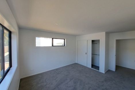 Photo of property in 18c Spinella Drive, Bayview, Auckland, 0629