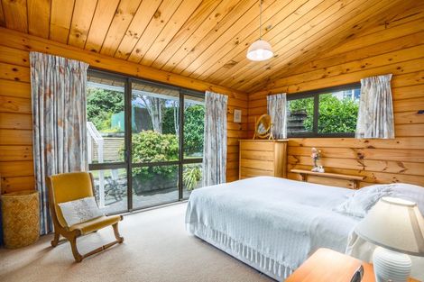 Photo of property in 32 Hicks Close, Whitby, Porirua, 5024