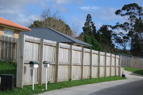 Photo of property in 19 Mili Way, Ranui, Auckland, 0612