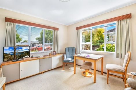 Photo of property in 216 Fox Street, Hamilton East, Hamilton, 3216