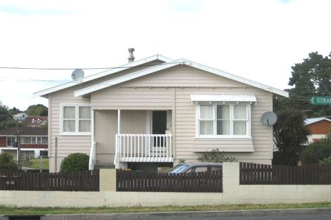 Photo of property in 60a Titirangi Road, New Lynn, Auckland, 0600