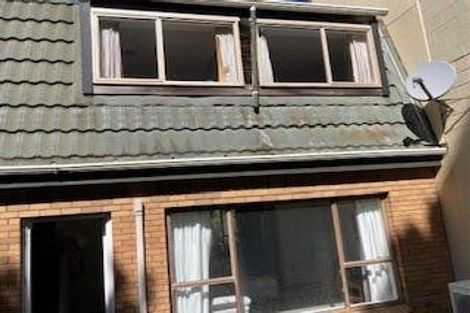 Photo of property in 95 Churton Drive, Churton Park, Wellington, 6037