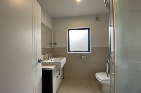 Photo of property in 68 Laurel Oak Drive, Schnapper Rock, Auckland, 0632