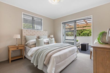 Photo of property in 24 Odin Place, Beach Haven, Auckland, 0626