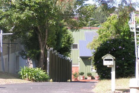 Photo of property in 2/32 Knightsbridge Drive, Forrest Hill, Auckland, 0620