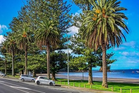 Photo of property in 2/27 Salem Place, Torbay, Auckland, 0630