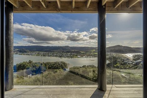 Photo of property in 34 Motuhoa Road, Tairua, 3508