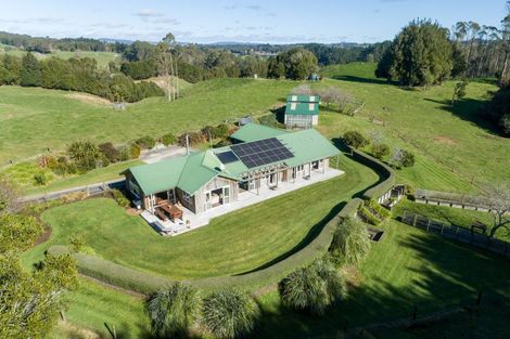 Photo of property in 99 Kapukapu Road, Hamurana, Rotorua, 3096