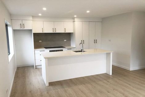 Photo of property in 40b Chippendale Crescent, Birkdale, Auckland, 0626