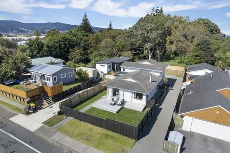 Photo of property in 22 Ocean Road, Paraparaumu Beach, Paraparaumu, 5032